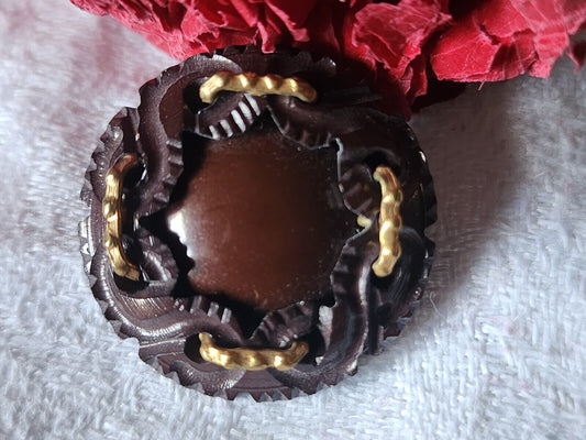 Collection gros bouton ancien marron avec"agrafes" en 2 parties 2,6 cm ref 5803