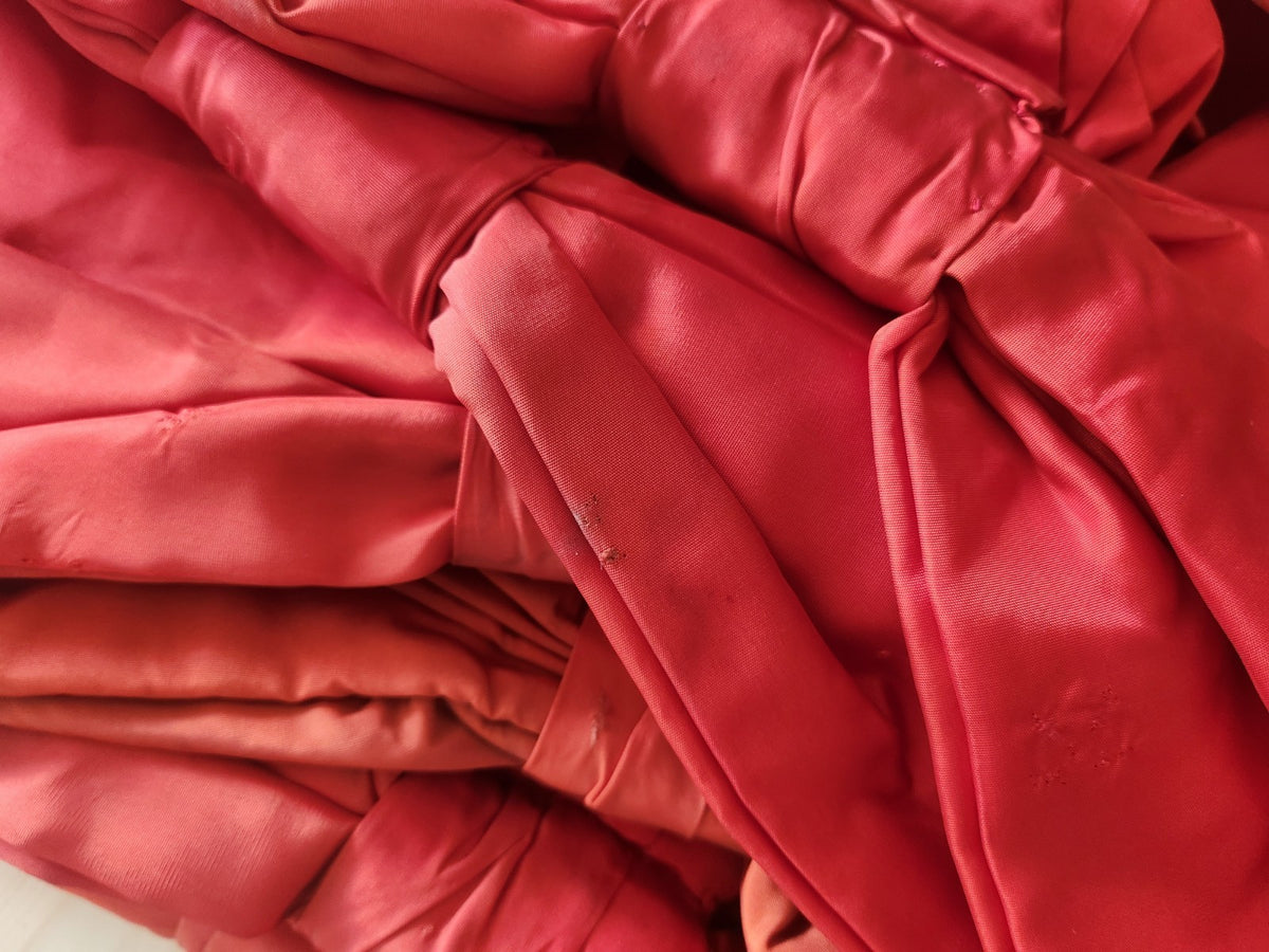 Lot de 12 énormes nœuds anciens déco robe a nettoyer B0
