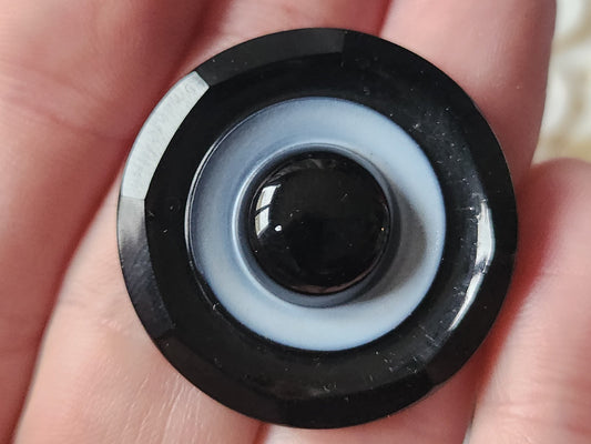Superbe et gros bouton ancien en verre noir pied métal 3,4 cm G19O