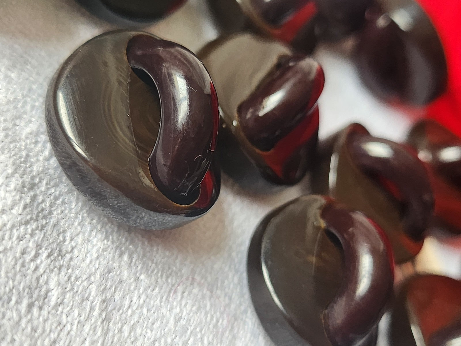 Lot  6 superbes boutons vintage marron à anse pied 2,2 cm ref 3045 originaux