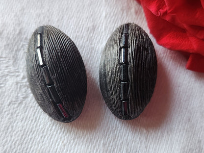 Duo boutons vintage parurier collection resine gris 2,7 cm sur 1,5 cm  G17B