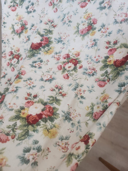 Ancien coupon de tissu fleuri dumas fabrication francaise 119 sur 77 cm B5