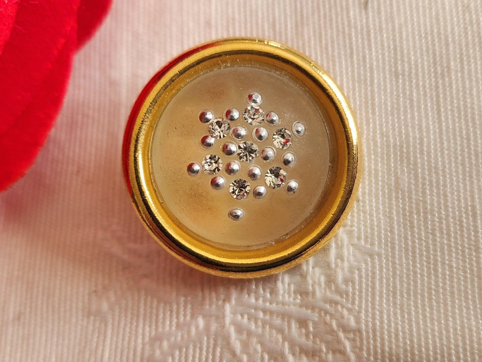 Bouton vintage bombé metal strass 2,2 cm ou 22 mm pied bijoux ref 6302
