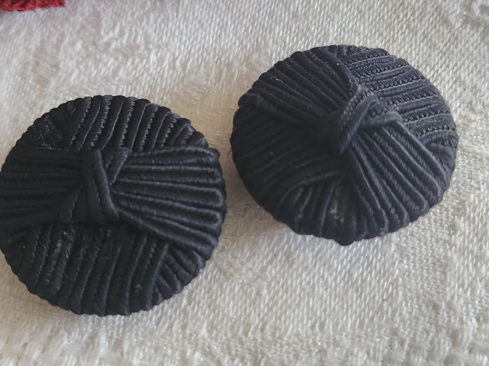 Duo boutons anciens  en passementerie bleu pied 2,8 cm ref 6114