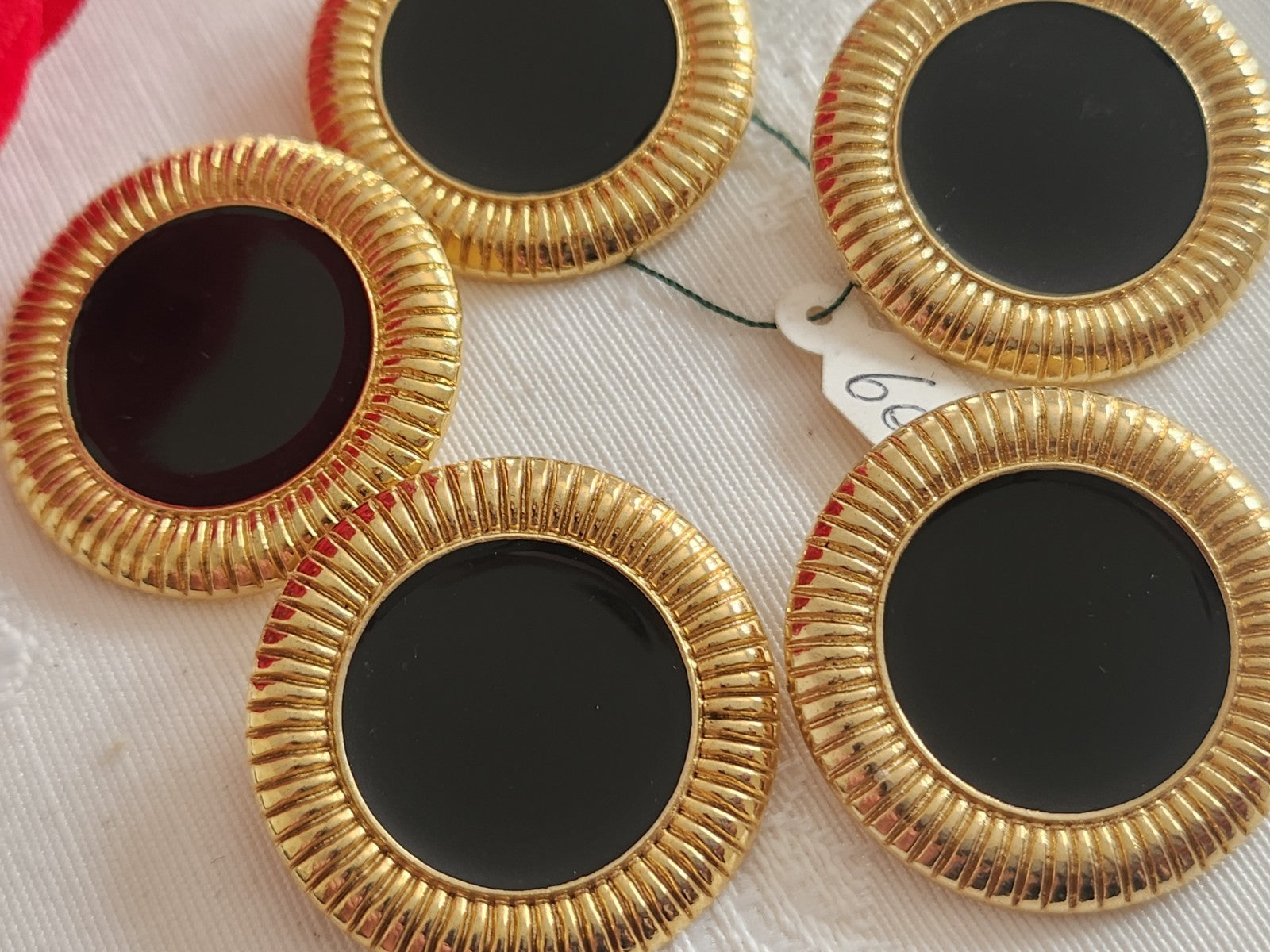 Lot 5 énormes boutons vintage métal doré noir pied 3,1 cm ou 31 mm ref 6327
