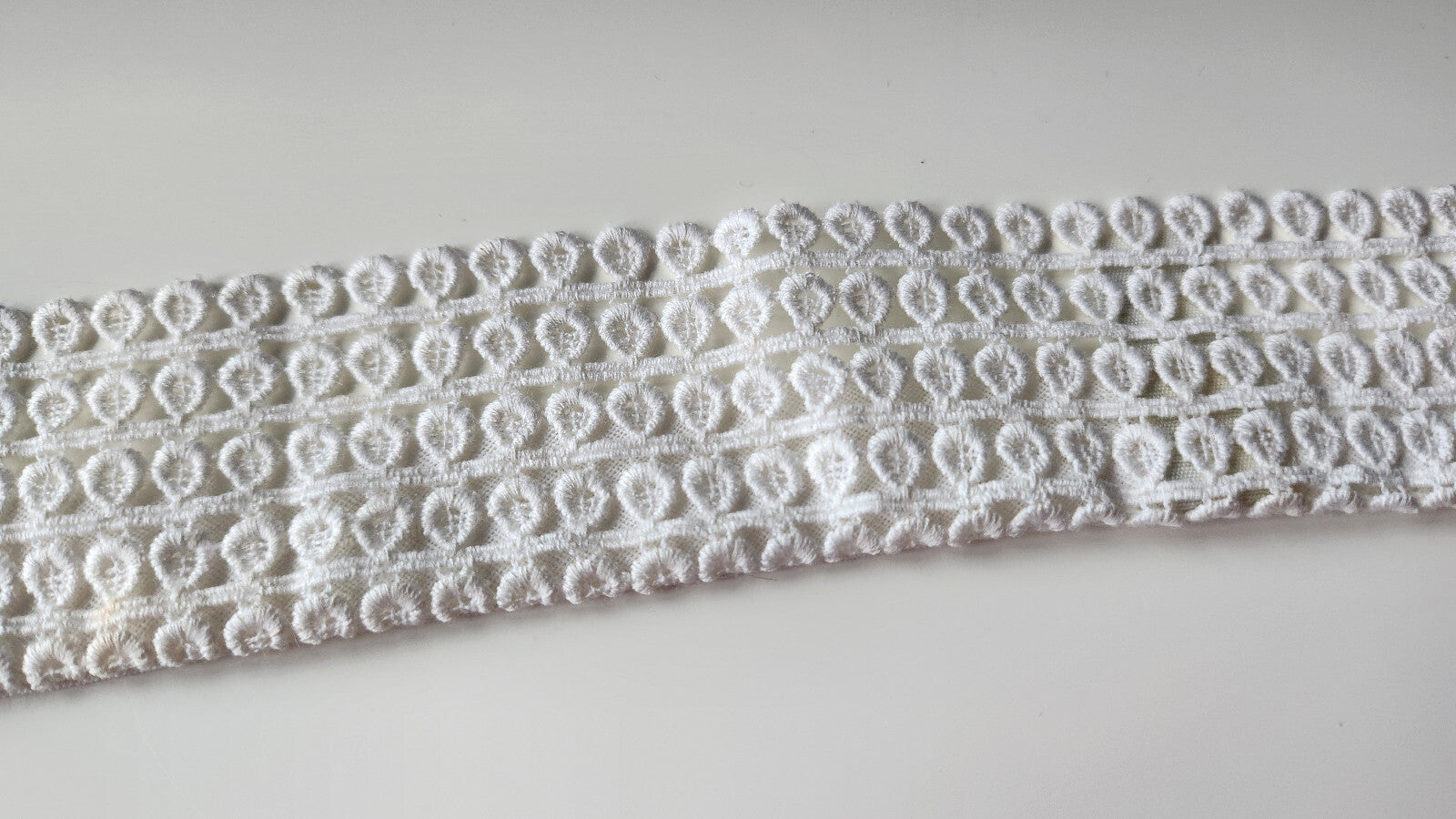 Ancien petit col dentelle guipure B1-16