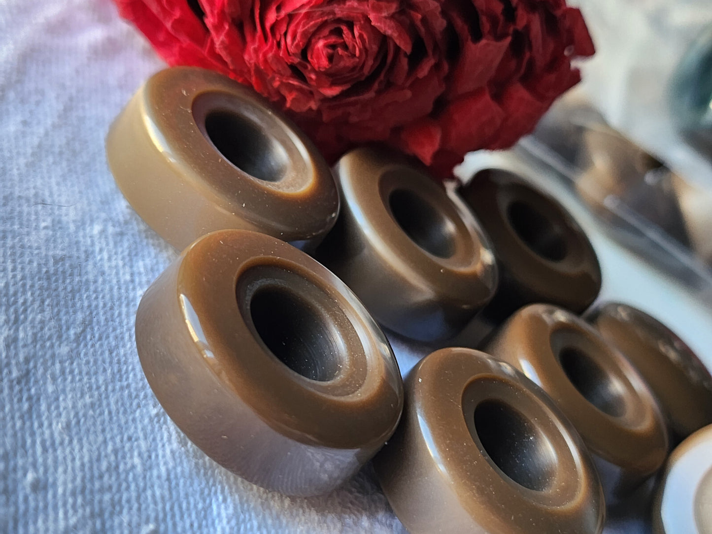 Lot 6 gros boutons vintage épais marron lourd 2,5 cm ref 5568