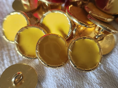Lot 8 boutons vintage métal doré jaune  à pied 1,5 cm ref 3452