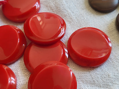 Lot 8 boutons vintage  rouge à pied lumineux diamètre 2,1 cm ref 1282