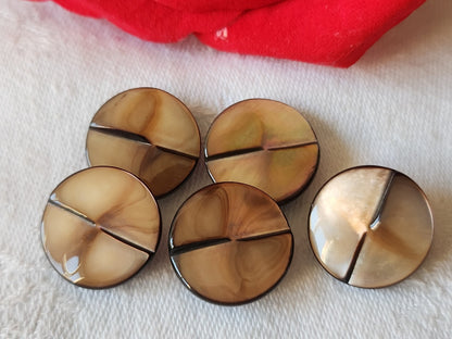 Lot 5 boutons ancien en nacre laiteuse marron épais pied vintage 1,7 cm ref 2048