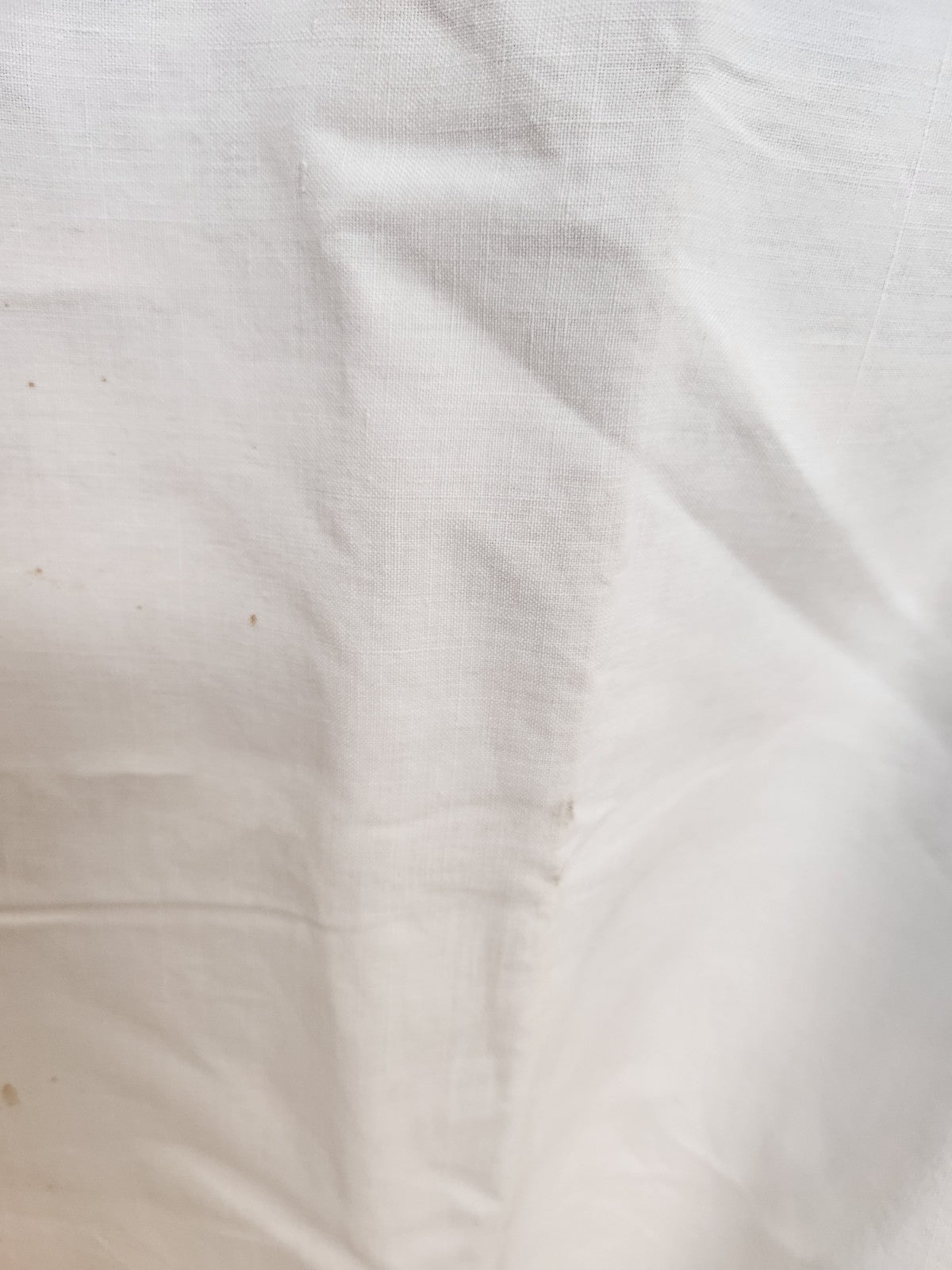 Ancien retour de drap blanc monogramme BB jour échelle découverte  B6