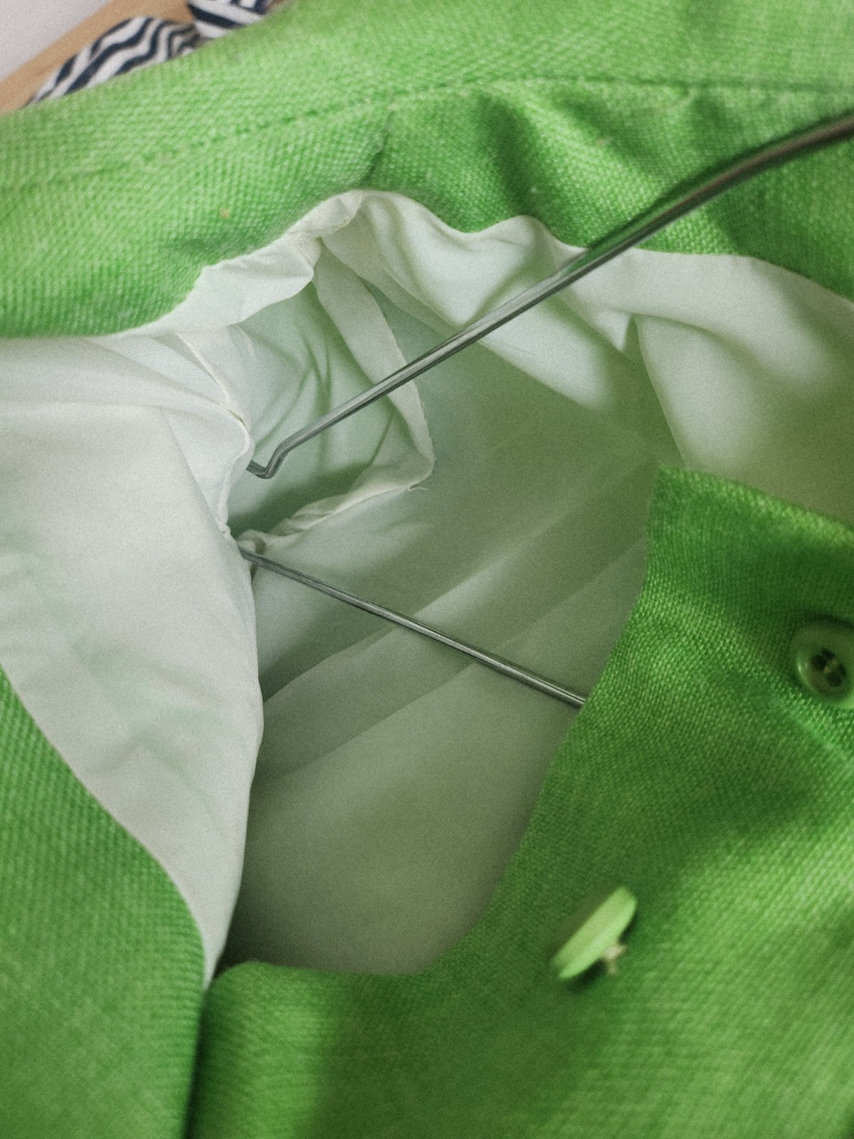 Ancienne veste vintage manteau enfant vert jamais porté comme neuve ref portant