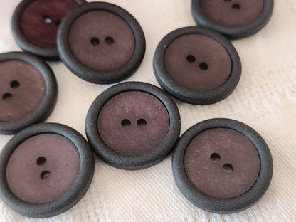 Lot 8  boutons vintage violet deux tons à trous ref 3875