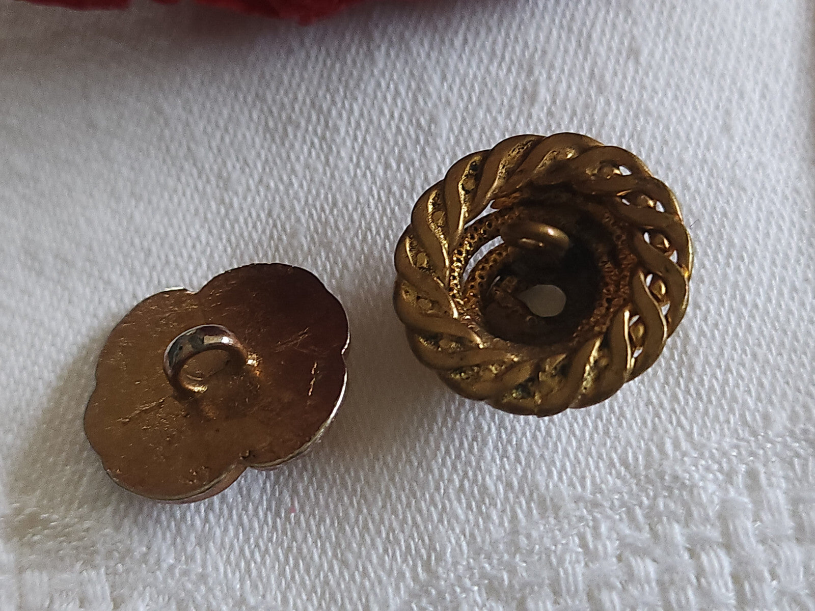 Duo boutons anciens en métal collection  2 cm G18E