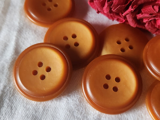 Lot 8 gros boutons vintage marron orangé trous 2,7 cm ref 5487