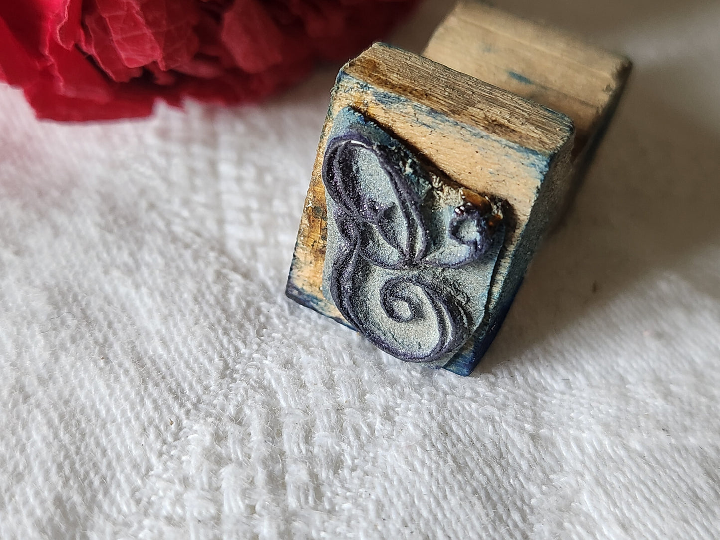 Tampon ancien monogramme G  broderie feston collection couture mercerie