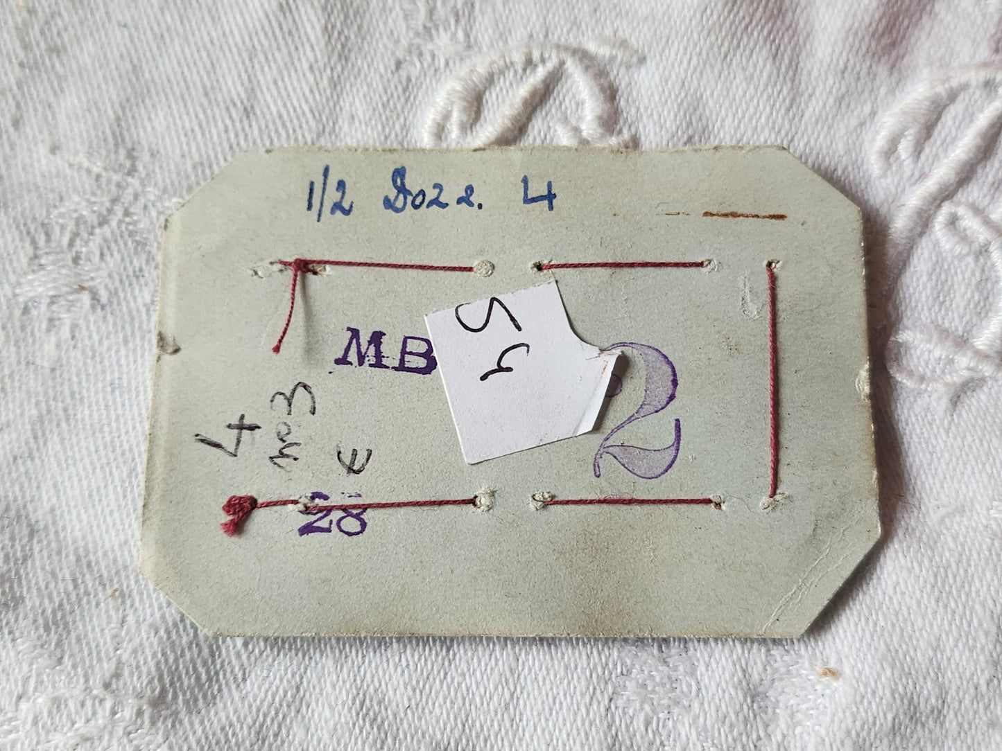Rare petite plaque boutons anciens en nacre  1,5 cm  lot de 6 n°54
