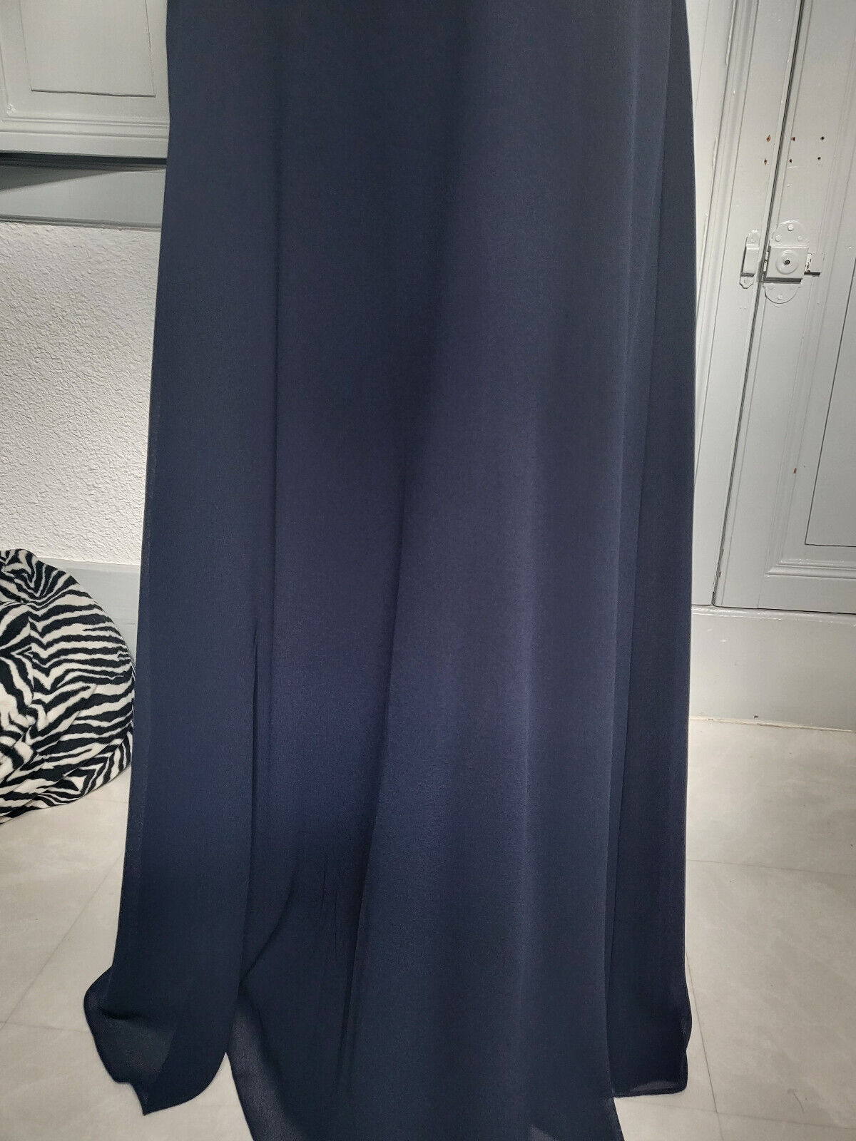 Robe bleu marine neuve effet deux pièces perlé Asable taille 36/ 38