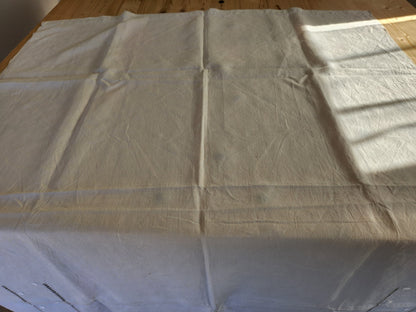 Ancien petit drap broderie incrustation lin monogramme CI enfant  B6