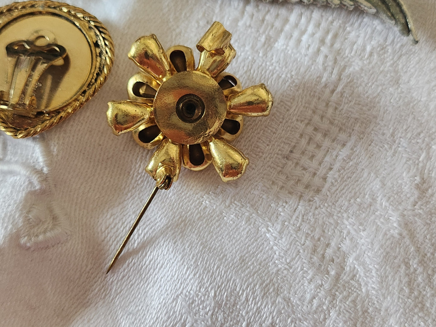 Lot 4 broches anciennes pour reparation recup detournement et une BO