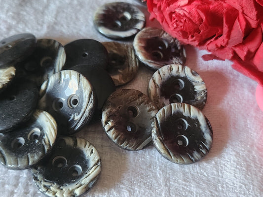 Lot 14 boutons vintage noir pourtour effet corne trou 17 cm ref 5134