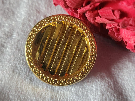 gros bouton ancien en verre doré vintage strié 2,7 cm G19B