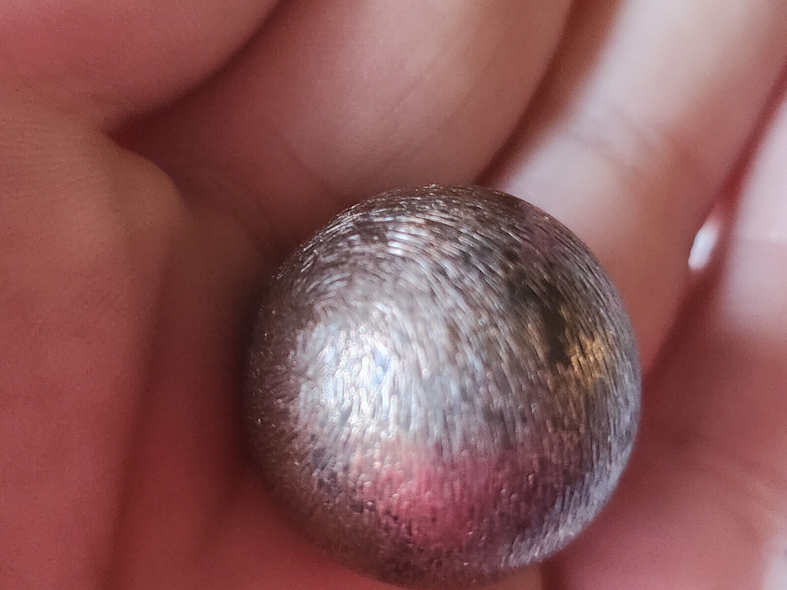 Bouton vintage en métal  bombé grelot gros sphere 2,1 cm  ref 2902