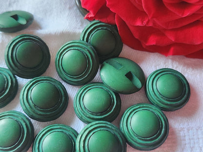 Lot 10  boutons vintage vert foncé  mat pied 1,7 cm ref 1834