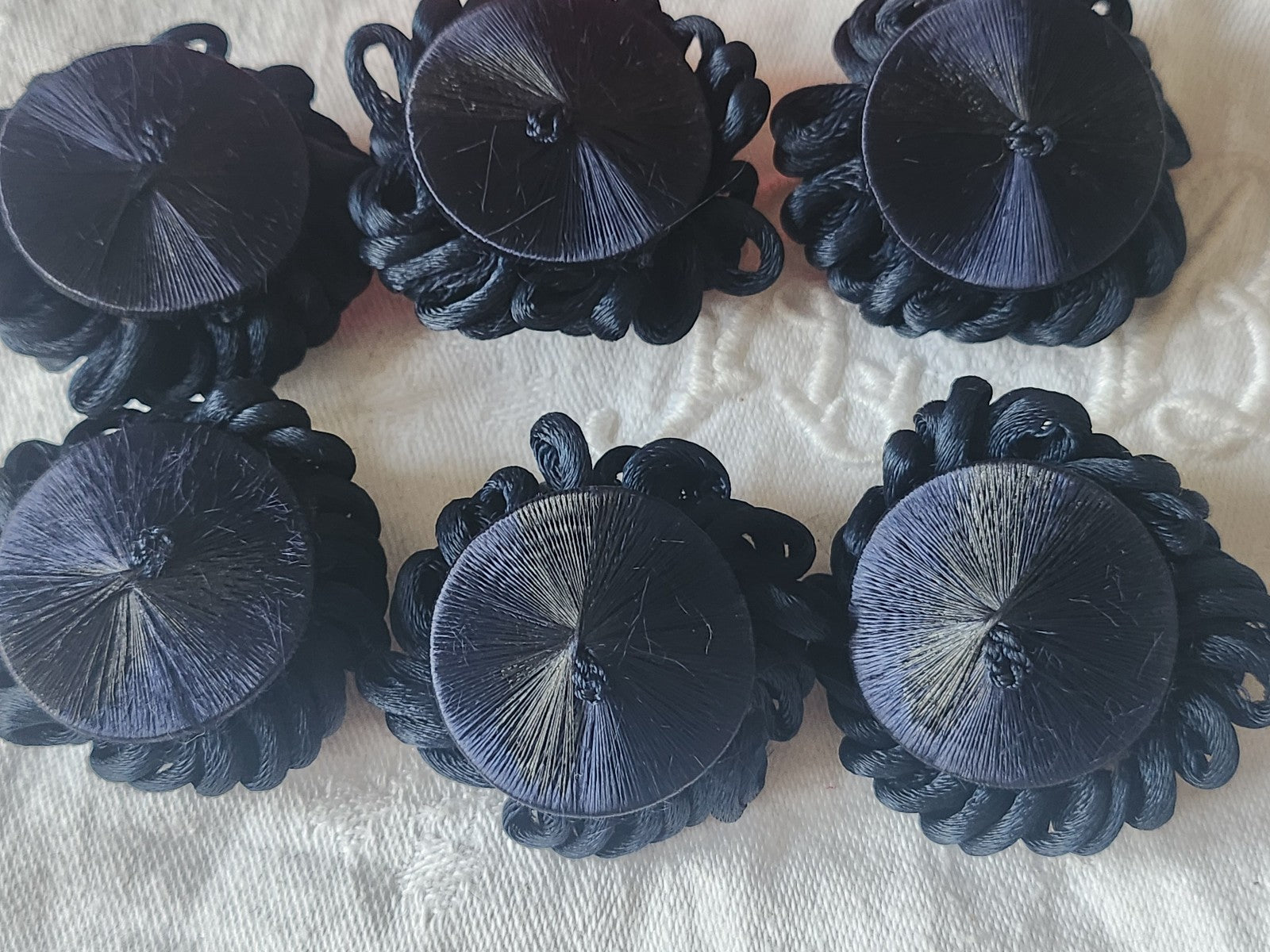 Haute couture lot 6 gros bouton ancien bleu passementerie 3,3 cm ref  3932