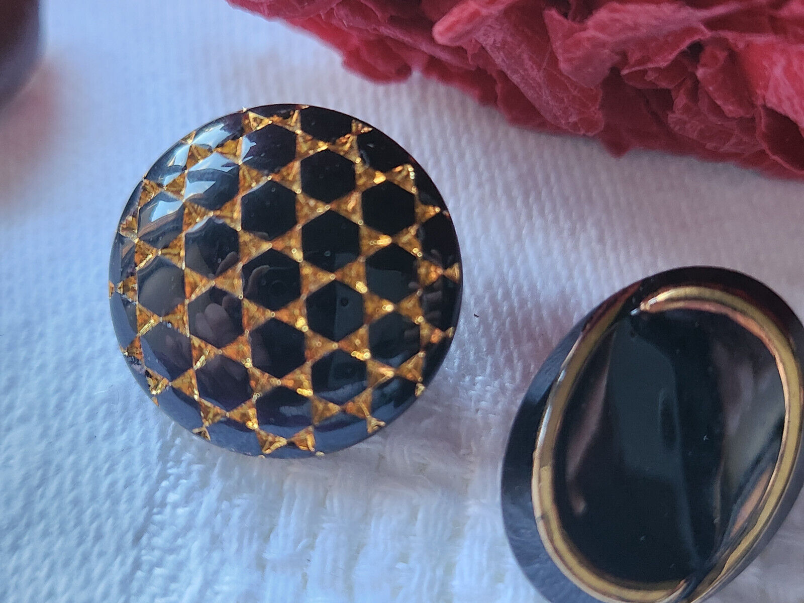 Duo boutons anciens en verre oré noir  pied 1,7/ 1,8  cm D12A