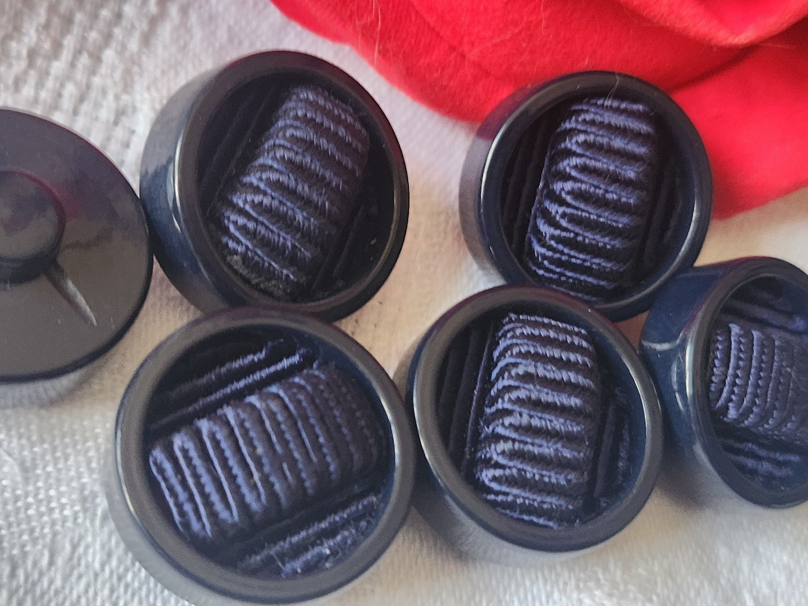 lot 6 boutons anciens vintage passementerie bleu pied 2 cm ref 2143