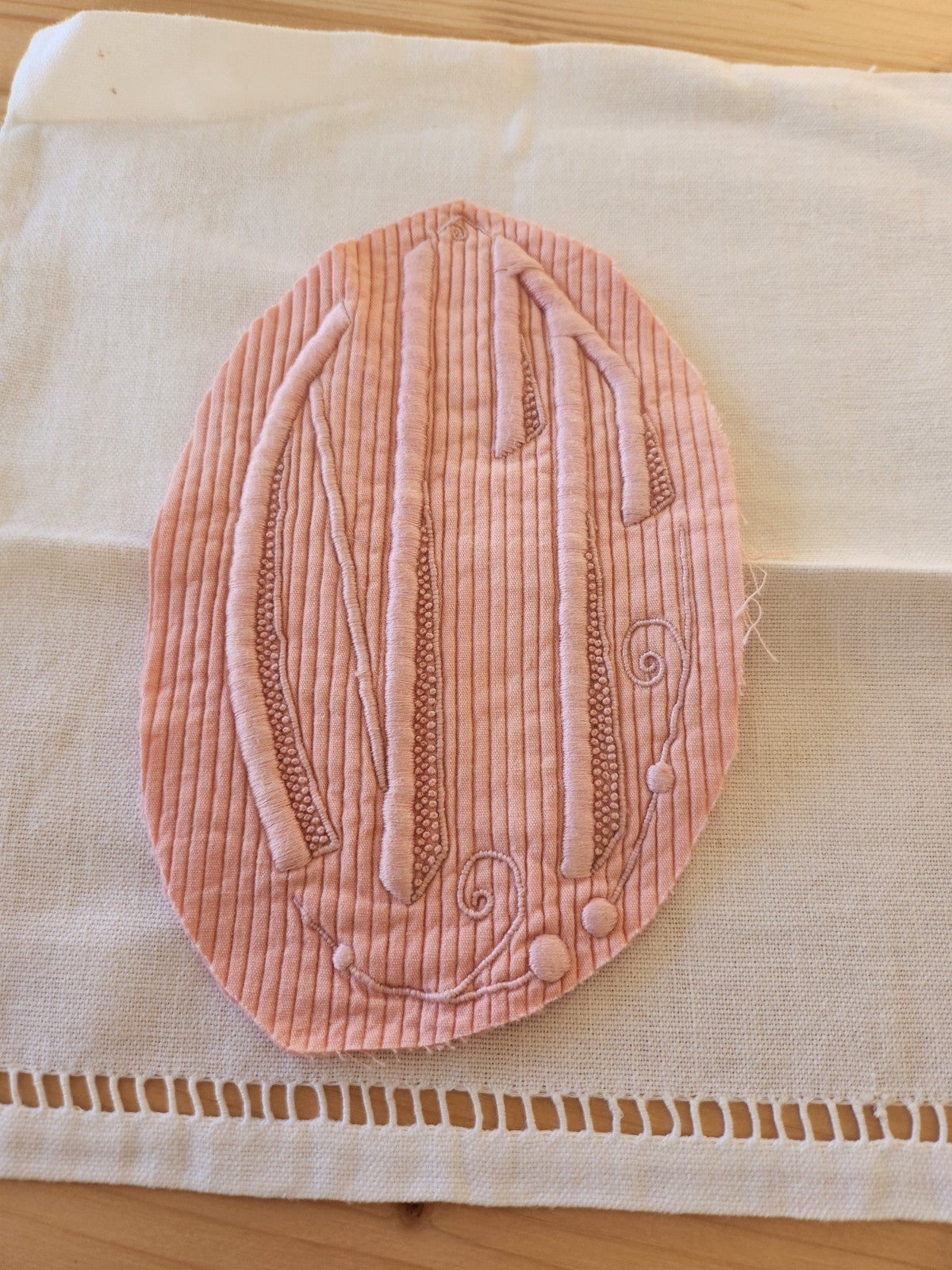 Gros monogramme ancien NT original côtelé travaux couture médaillon T3