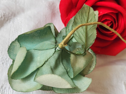 Grosse fleur ancienne verte sur broche chapeau 10 cm sur 8,5  cm T0-07