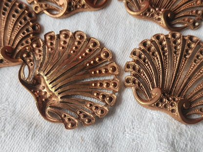 Lot 5 anciens ornement en cuivre année 50 création bijoux restauration ref 3407