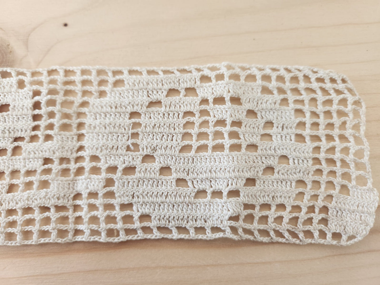 Dentelle ancienne grande application crochet fleur 22 cm sur 6,5 cm T1-18