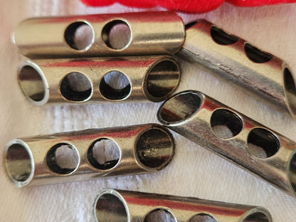 Lot 6 boutons en métal argenté long 3,7 cm  sur 0,9 cm ref 3842