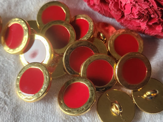 Lot 6 boutons vintage métal coeur rouge  à pied doré 1,5 cm ref 5316