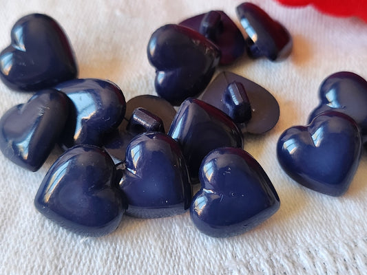 Lot 10 boutons vintage fome de coeur bleu  1,4 cm ref 2612