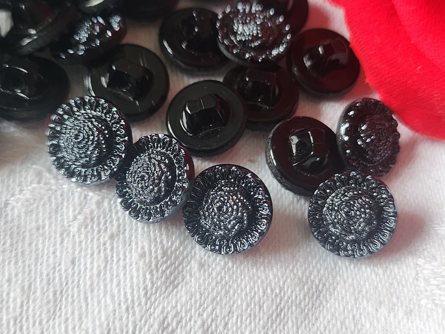 Lot 6 boutons vintage en verre petits argenté 1,1 cm pied ref 3824