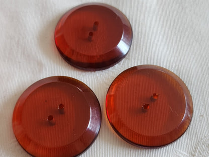 Trio gros boutons anciens ambrés ambrolite trous 3,4 cm ref 6381