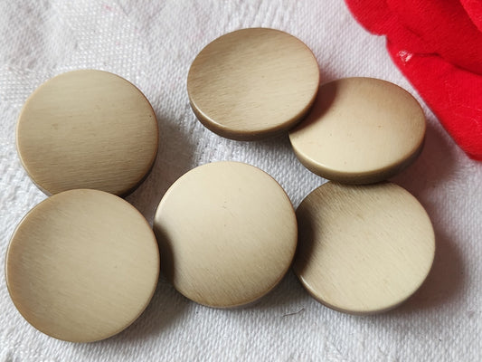 Lot 6 boutons vintage marron crème lisse à pied diamètre: 2,1 cm ref 2401