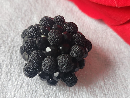 Bouton vintage parurier collection resine perle noir bijoux  2,5 cm D13E