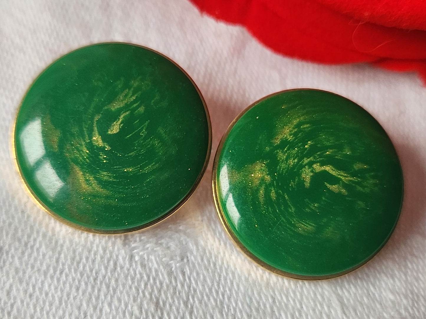 Duo boutons vintage  métal vert paillette doré 2,2 cm pied  D5G