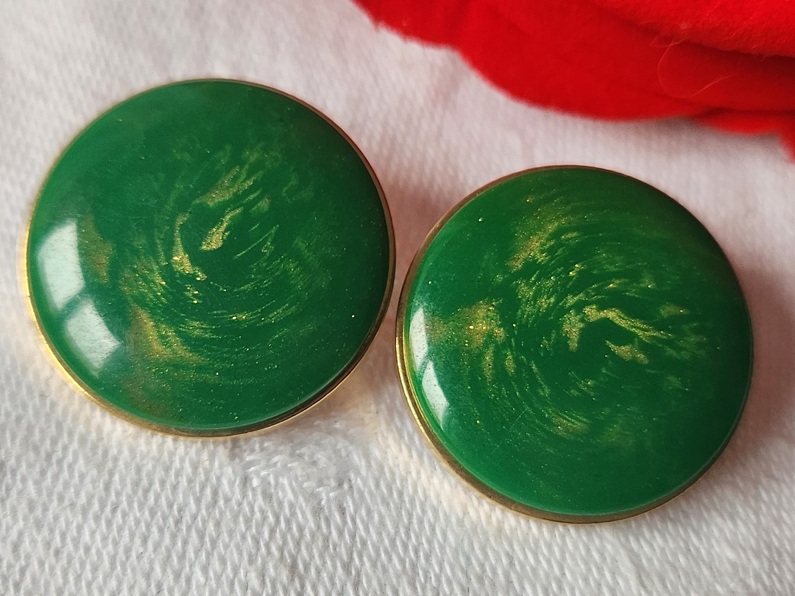 Duo boutons vintage  métal vert paillette doré 2,2 cm pied  D5G