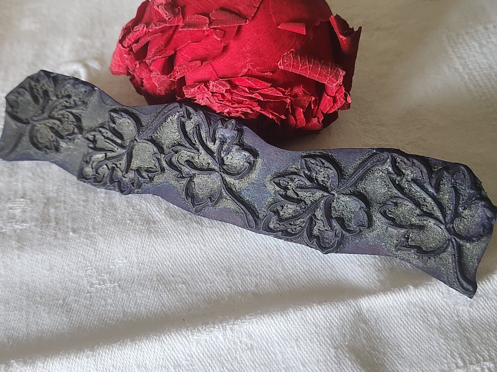Tampon ancien sans support frise idéal broderie collection feuillage long n°10