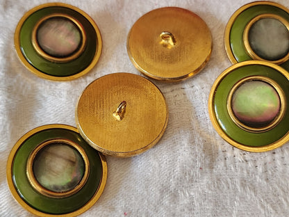 Lot 6 boutons anciens en metal coeur en nacre vert 2,4 cm ref 3359