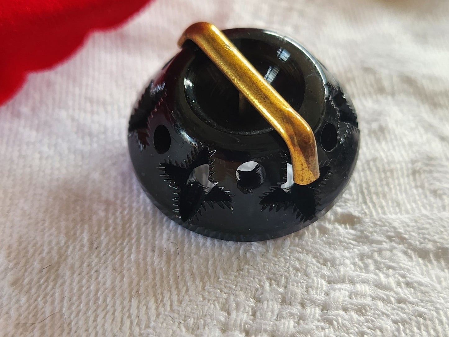 Collection gros bouton ancien etoile ajouré barre metal 2,6 cm ref 1957