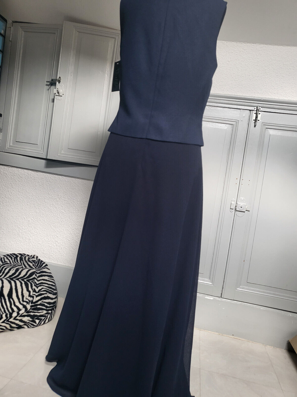 Robe bleu marine neuve effet deux pièces perlé Asable taille 36/ 38