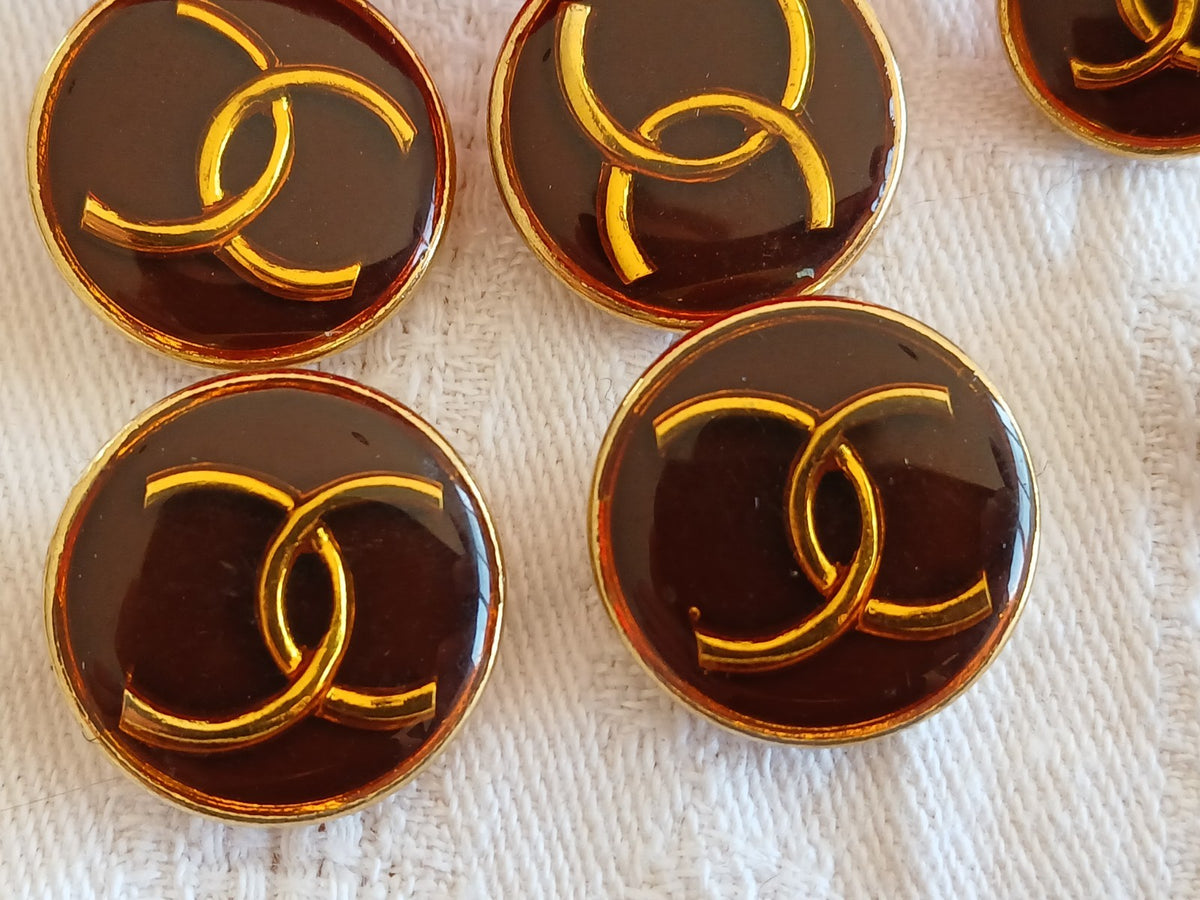 Lot 6 boutons vintage métal marron panaché siglé 1,7 et 2 cm ref 6498