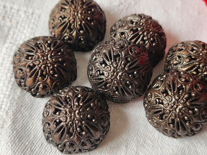Lot 6 boutons vintage métal dentelle filigrame originaux main 2,3 cm ref 1543